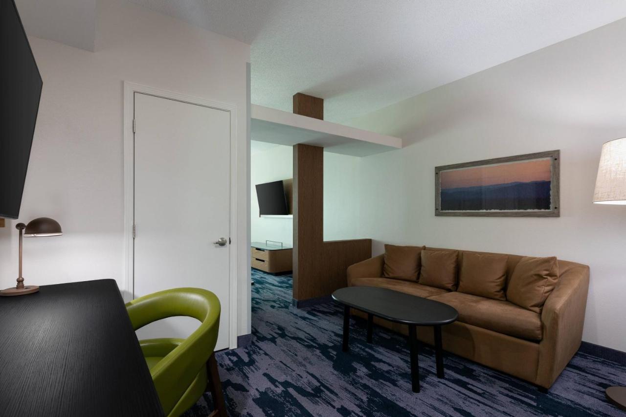 Fairfield Inn & Suites By Marriott Atlanta Stonecrest Lithonia Exterior photo