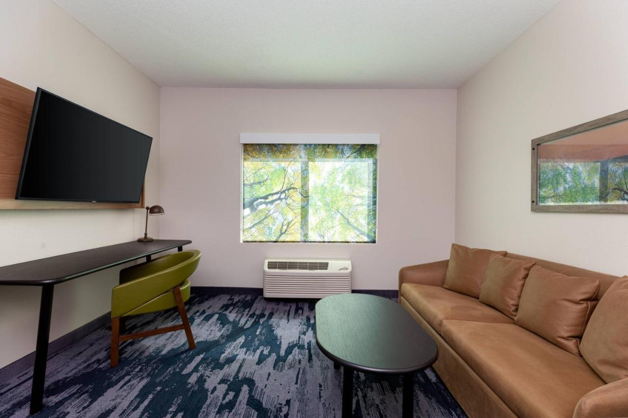 Fairfield Inn & Suites By Marriott Atlanta Stonecrest Lithonia Exterior photo