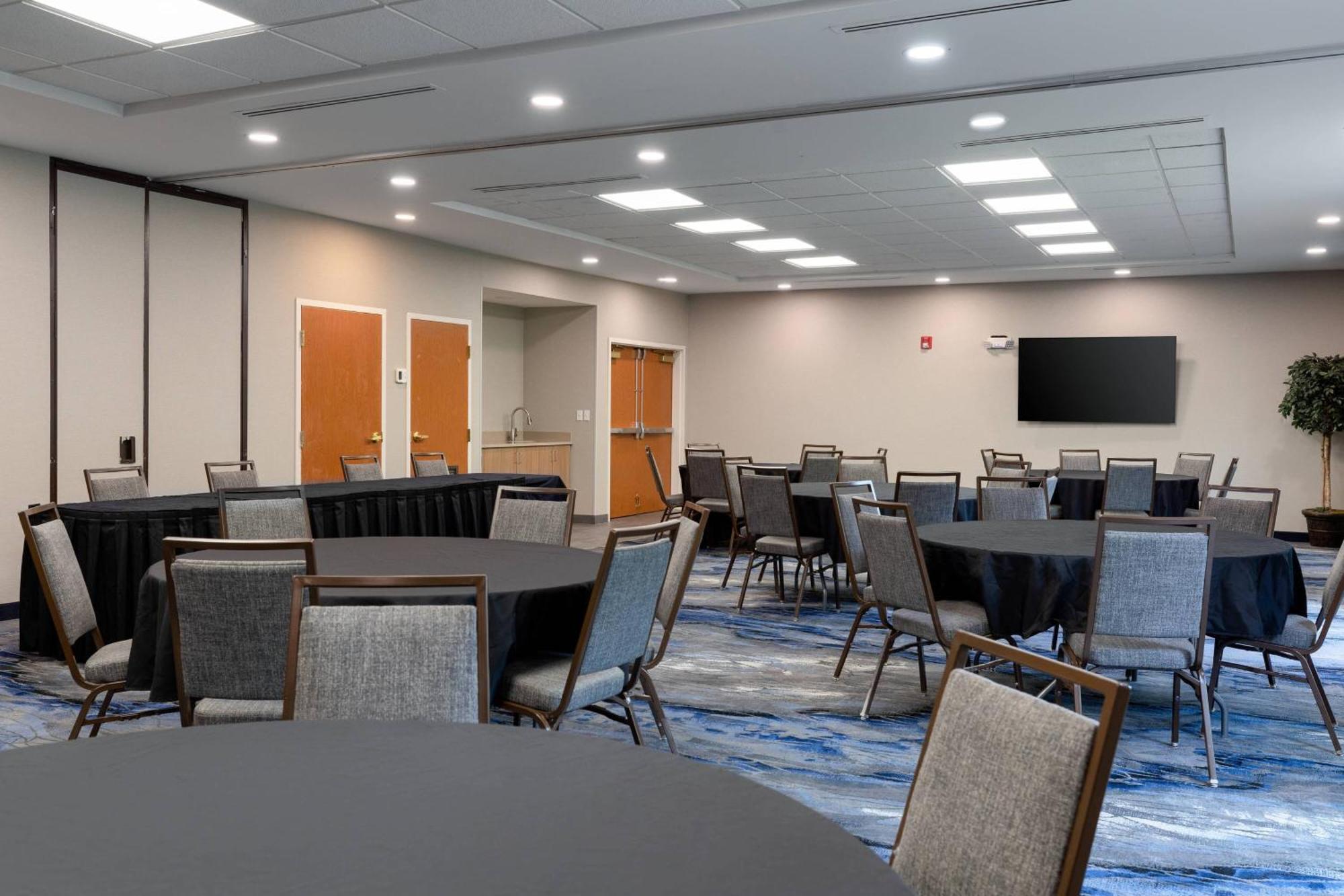 Fairfield Inn & Suites By Marriott Atlanta Stonecrest Lithonia Exterior photo
