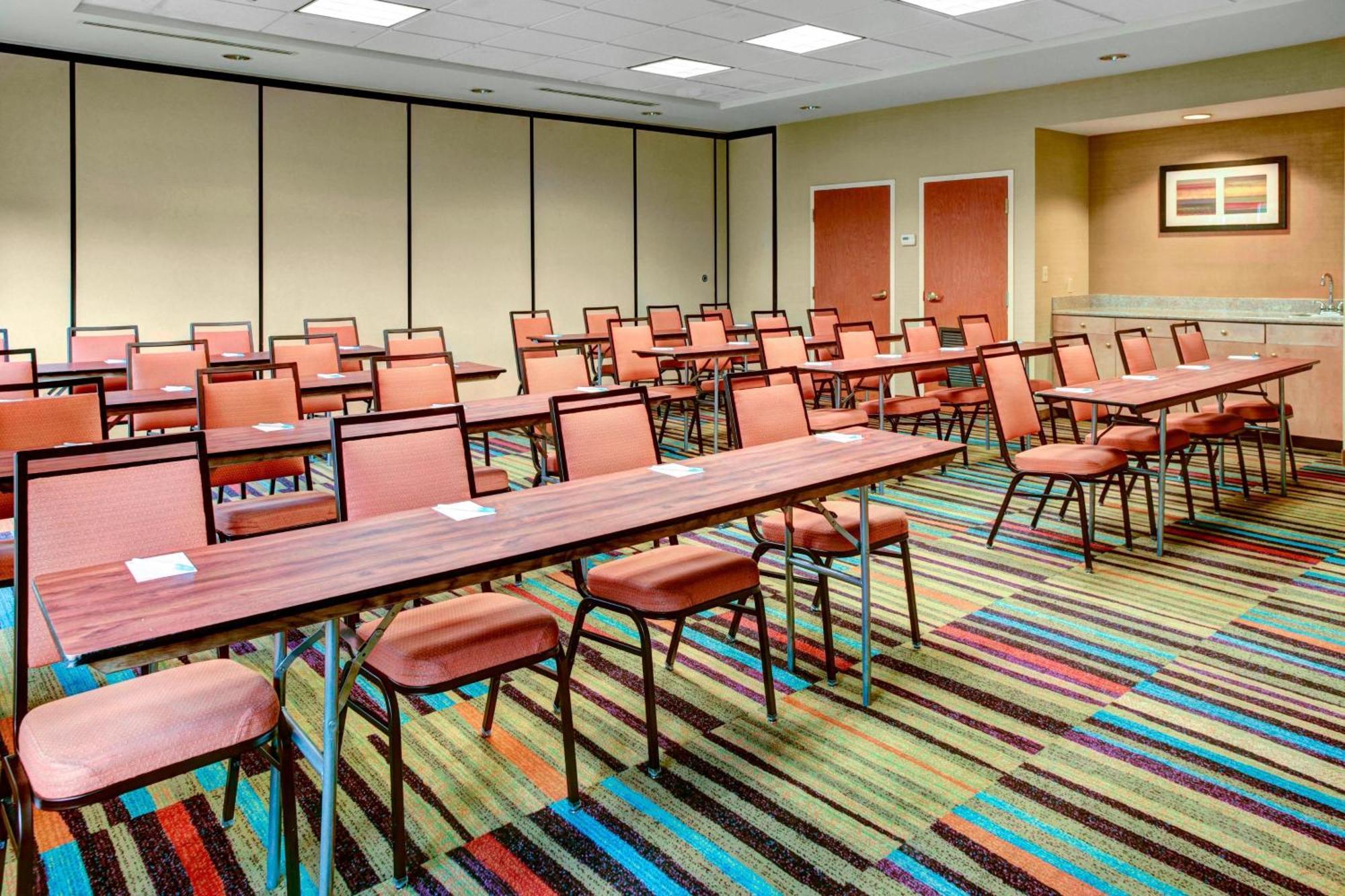 Fairfield Inn & Suites By Marriott Atlanta Stonecrest Lithonia Exterior photo