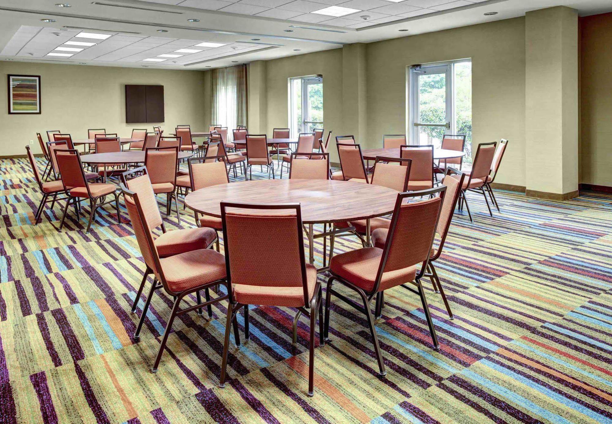 Fairfield Inn & Suites By Marriott Atlanta Stonecrest Lithonia Exterior photo